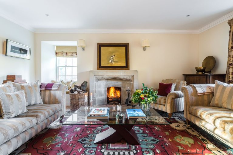 Douglas Retreat Livingroom Fireplace