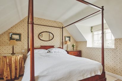 A bedroom at Wordsworth Cottage, Cotswolds