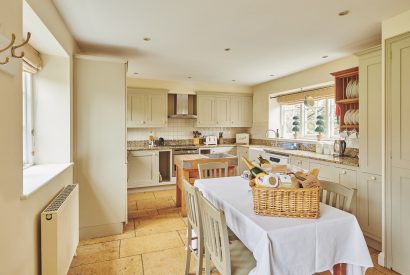 The kitchen and dining area at Wordsworth Cottage, Cotswolds