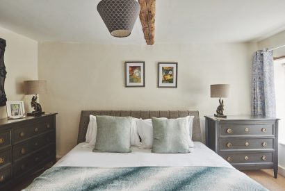 A bedroom at Crooked Cottage, Cotswolds