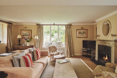 The living room at Chaucer Cottage, Cotswolds