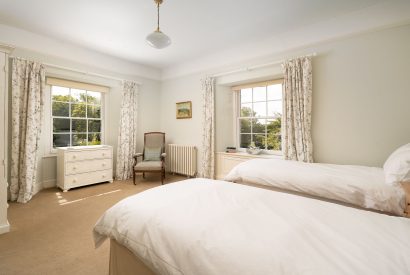 A twin bedroom at Kernow Manor, Cornwall