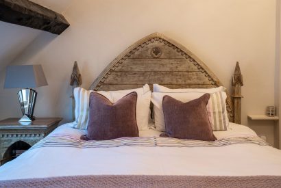 A double bedroom at Fig Tree Cottage, Cotswolds