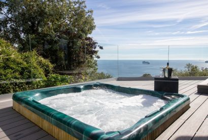 The hot tub with sea view at Seahaven, Devon