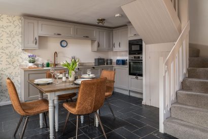 The kitchen and dining space at Cuckoo Cottage, Devon