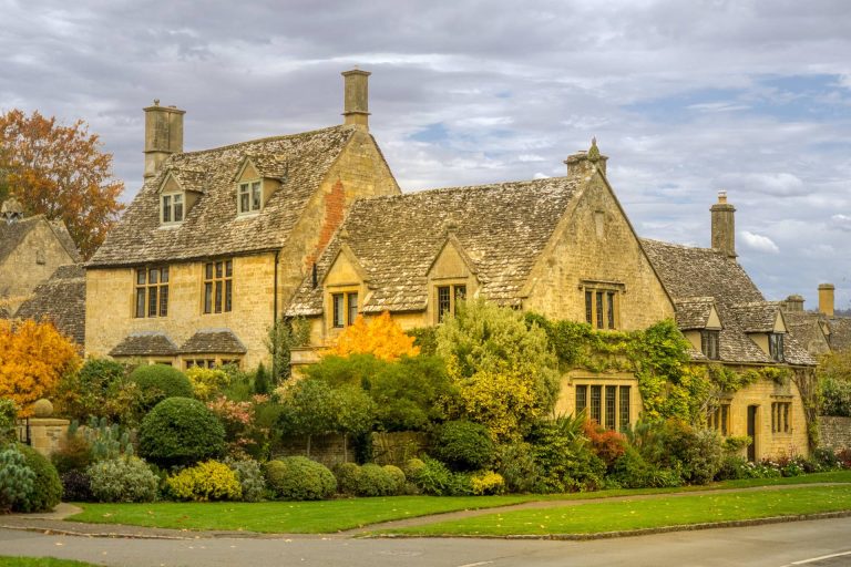 A large Cotswolds house in Chipping Campden
