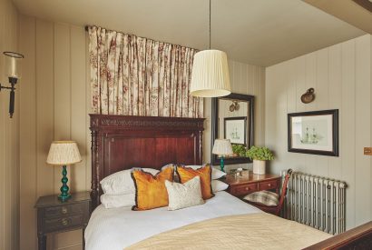 A double bedroom at Harold House, Isle of Wight