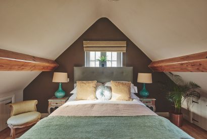 A bedroom at Hollington Barns, Peak District