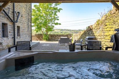 The hot tub at Meadow Barn, Yorkshire