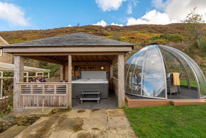 The hot tub and dining dome at Bilberry Bank Cottage, Yorkshire