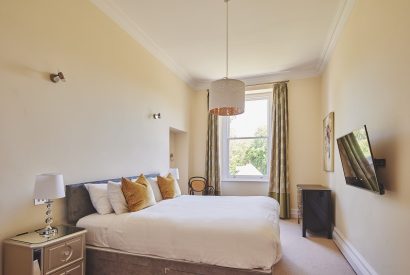A bedroom at Greenham Manor, Berkshire