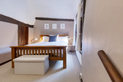 A double bedroom at White Cross Cottage, Devon
