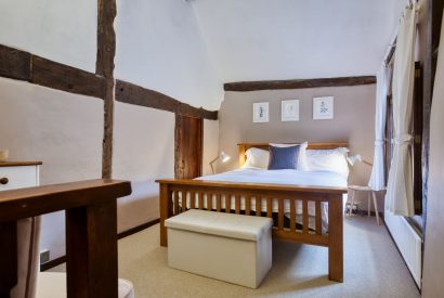 A double bedroom at White Cross Cottage, Devon