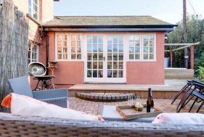 The outdoor seating area at White Cross Cottage, Devon