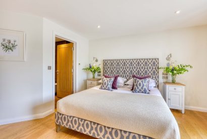 An double bedroom at Serenity Retreat, Devon