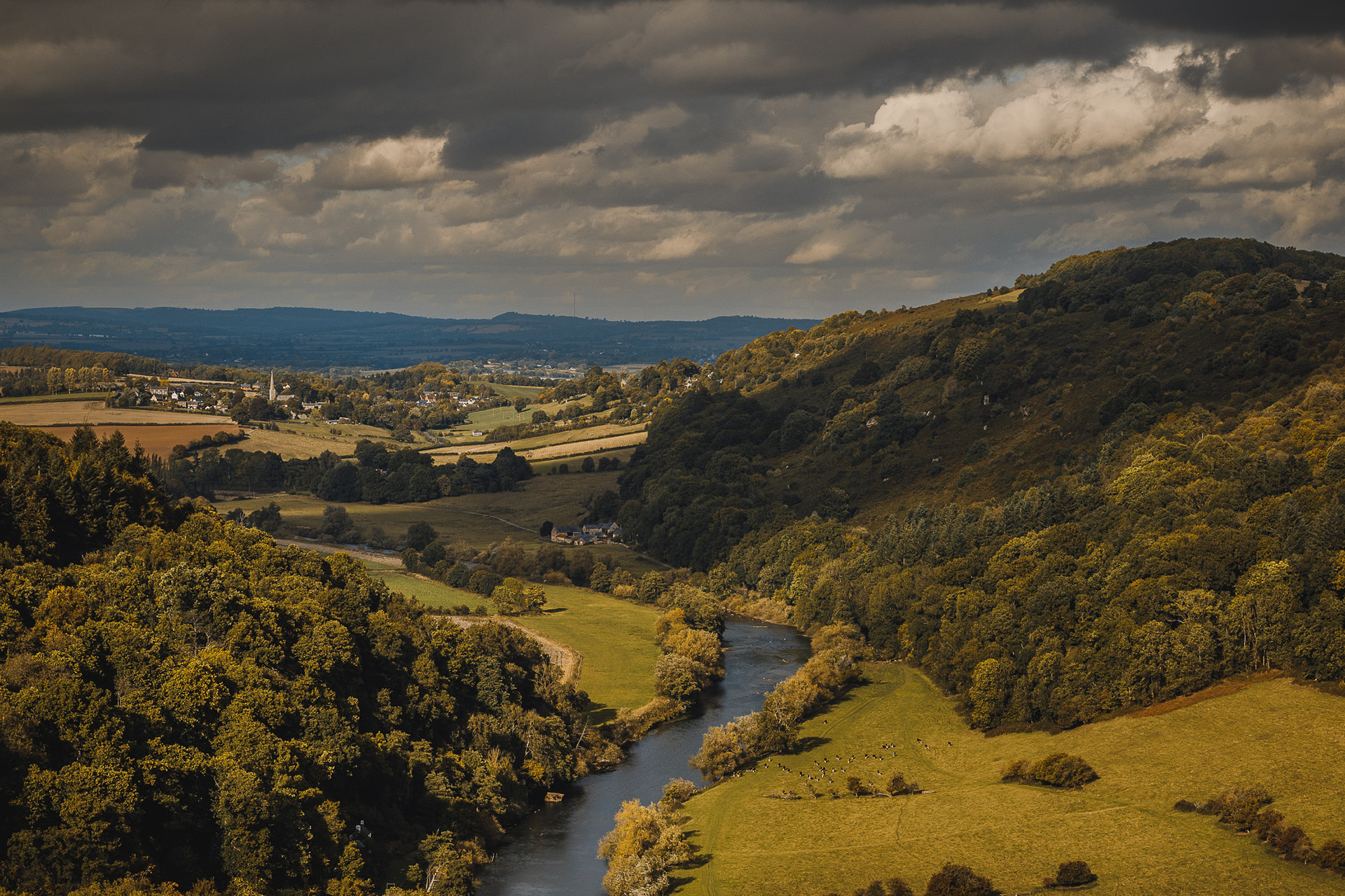 The River Wye and the village of Goodrich, as seen from Symonds Yat Rock, Gloucestershire and Herefordshire, England.