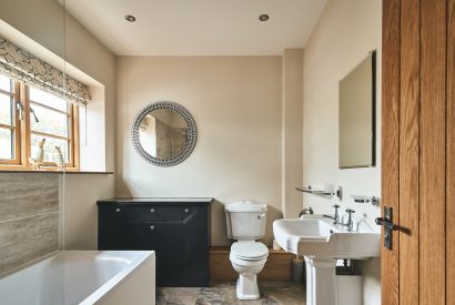 A bathroom at Swallow's Nest, Worcestershire