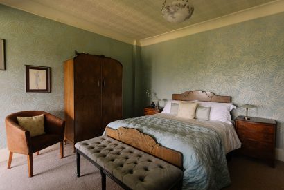 A bedroom at Christie Mansion, Isle of Wight