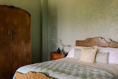 A bedroom at Christie Mansion, Isle of Wight