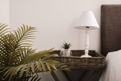 Luxury Penthouse - lamp
