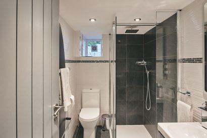 A bathroom at The New Pin, Cornwall