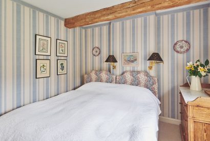 A double bedroom at Milton Cottage, Cotswolds