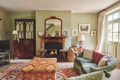The living room at Barrett-Browning Cottage, Cotswolds