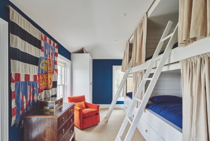 A bedroom with bunk beds at America Farm, Oxfordshire