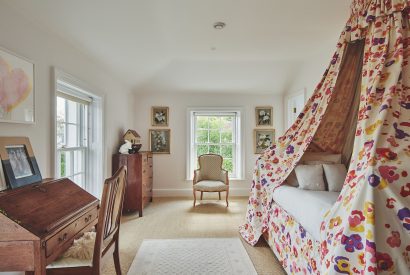 A single bedroom at America Farm, Oxfordshire