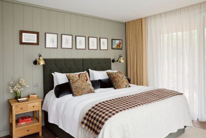 A double bedroom at Alder Grand Suite, Cotswolds