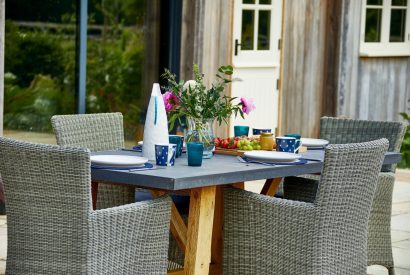 The outdoor dining table at Milk Barn, Cotswolds