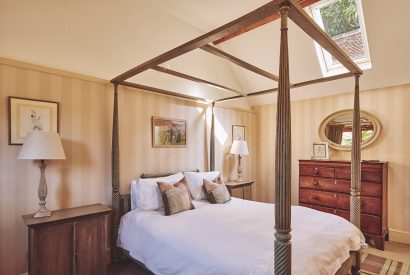 A double bedroom at Jersey Barn, Chiltern Hills