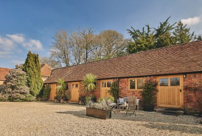 The exterior of Jersey Barn, Chiltern Hills
