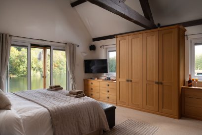 A double bedroom at Lake House, Powys