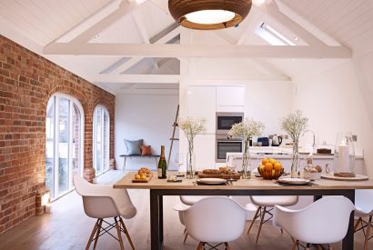 Kitchen dining room at Turtle Dove Retreat, Herefordshire