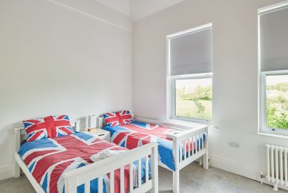 A twin bedroom at Oakfield, Somerset