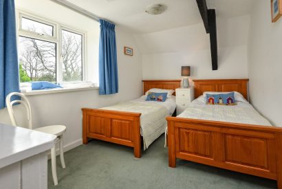 A twin bedroom at Plas Newydd, Llyn Peninsula