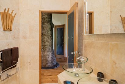 The shower room at Vivianna, Malvern Hills