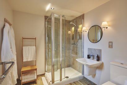 A bathroom at Drovers Rest, Shropshire