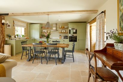 The kitchen and dining room at Orchard Stable, Cotswolds