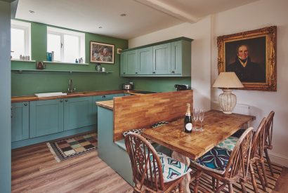 The kitchen and dining room at Hereford Barn, Chiltern Hills