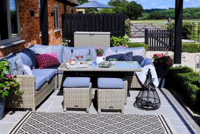 The outdoor patio at The Blended Barn, Cotswolds