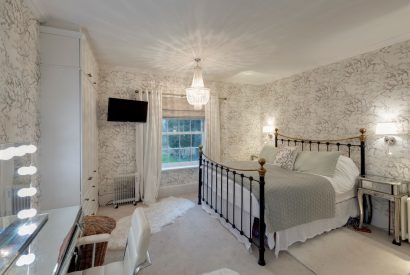 A double bedroom at Wye Valley Manor, Ross on Wye
