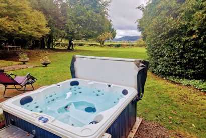 The hot tub at Wye Valley Manor, Ross on Wye