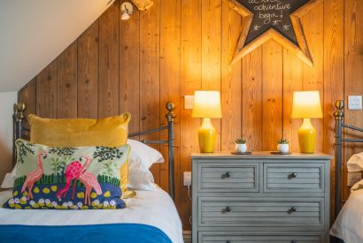 A twin bedroom at The Blended Barn, Cotswolds