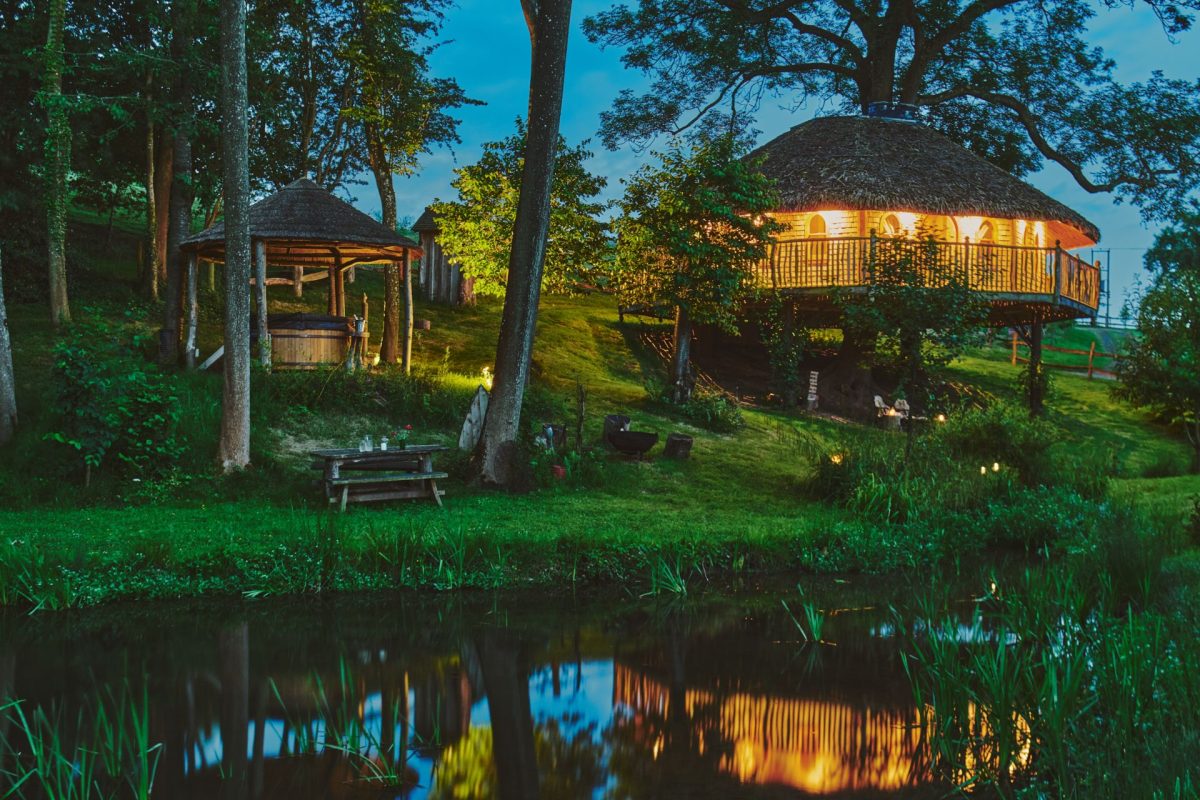 Outdoor space at Stargazer, Malvern Hills