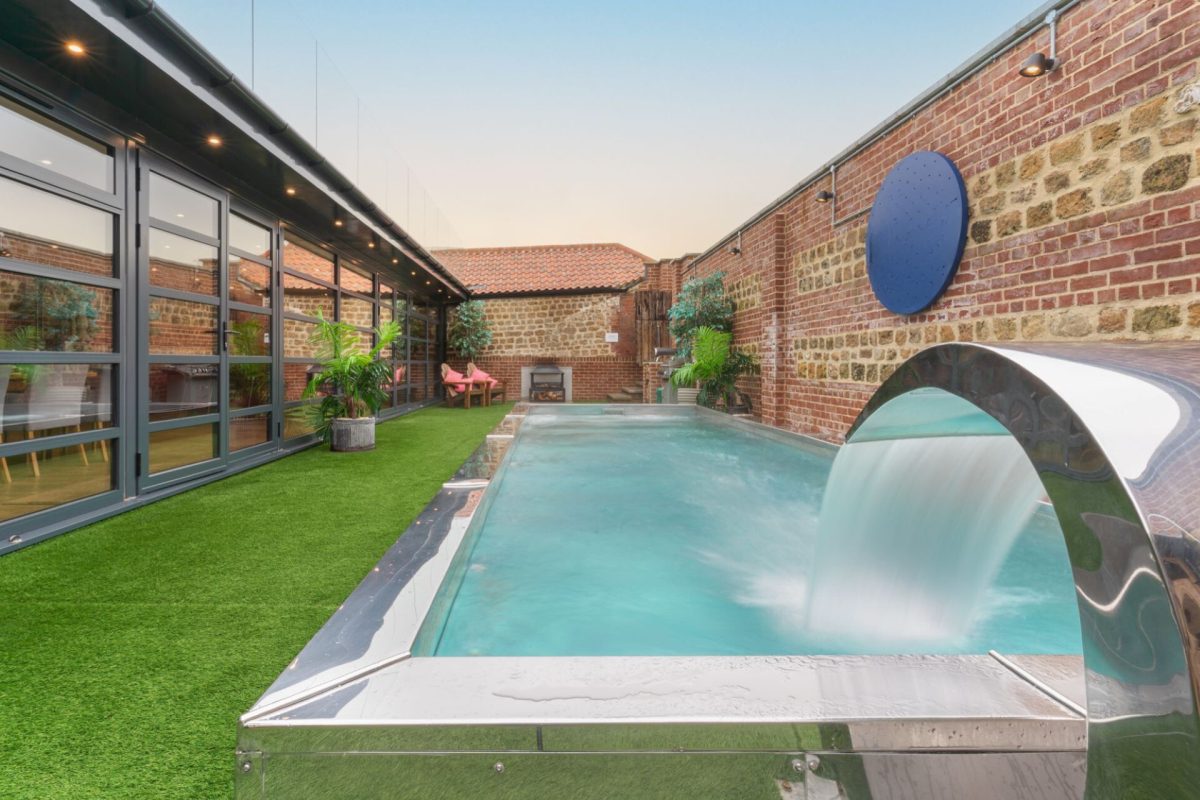 The outdoor swimming pool at Bright House, Chapmanslade, Wiltshire