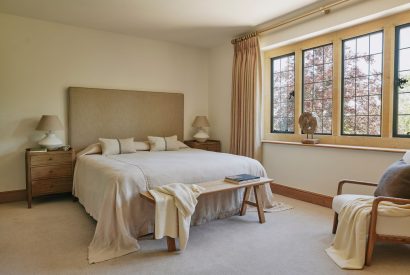 A king size bedroom at Chipping House, Cotswolds