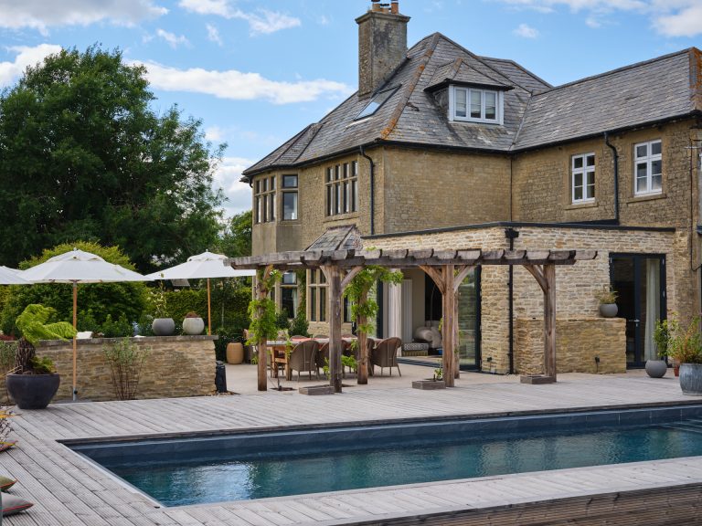 Lakeside Manor, Cotswolds