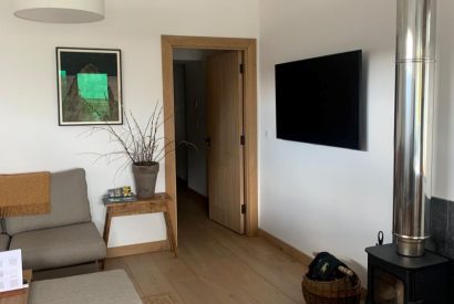 The living area at Potter's Cottage, Roundstone, Galway